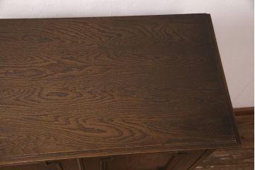 中古　美品　永田良介商店　クラシカルな佇まいが目を引くキャビネット(収納棚、下駄箱)(R-052397)