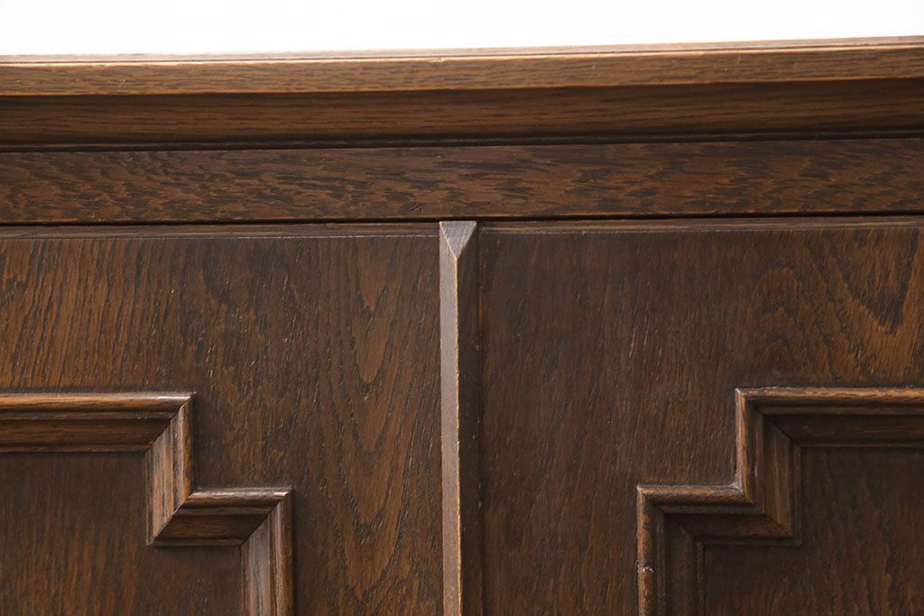 中古　美品　永田良介商店　クラシカルな佇まいが目を引くキャビネット(収納棚、下駄箱)(R-052397)