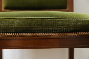 中古　神戸洋家具　メープル不二屋　シックな色合いが素敵なデスクチェア(椅子、ダイニングチェア)(R-052399)