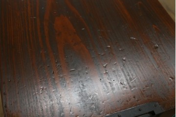 和製アンティーク　明治から大正期　新潟県産　前面ケヤキ材　独特な杢目が目を引く見附帳場箪笥　(R-052400)