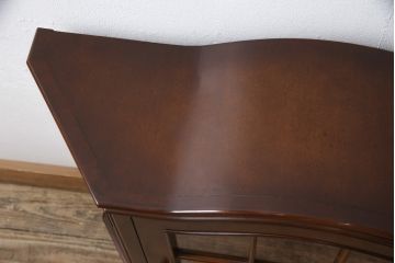 中古　神戸洋家具　メープル不二屋　見せる収納にぴったりなウォールキャビネット(飾り棚、陳列棚、収納棚)(R-052409)