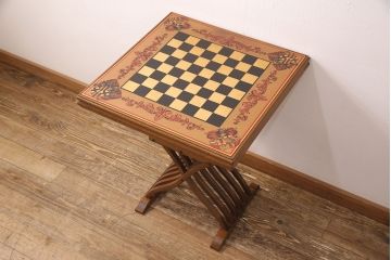 中古　美品　イタリア輸入家具　サヴォナローナデザインがお洒落なゲームテーブル&チェア2脚セット(椅子、折りたたみチェア、イス)(R-052410)