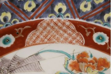 江戸期　古伊万里　花鳥にトンボとクモ　色絵一尺四寸大皿(和食器)(R-052419)