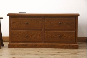 中古　カントリーハウス　秋山木工　シンプルで使い勝手のいいローチェスト(チェスト、引き出し、ローボード)(R-052423)