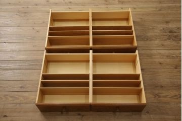 中古　カントリーハウス　秋山木工　シンプルで使い勝手のいいローチェスト(チェスト、引き出し、ローボード)(R-052423)