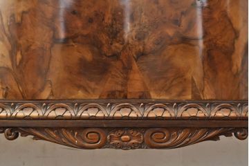 イギリスアンティーク　特大!　マホガニー材　バーズアイが特徴的なサイドボード(キャビネット、収納棚)(R-052424)