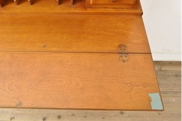 中古　横浜クラシック家具　ダニエル(daniel)　A-305　エレガントな佇まいが品の良さを高めるライティングデスク&チェアセット(定価約70万円)(ワークデスク、机、椅子)(R-052426)