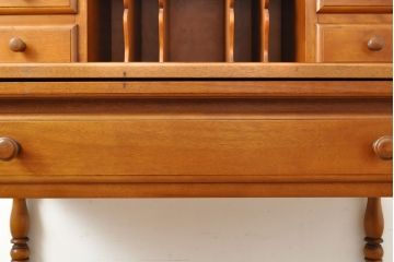 中古　横浜クラシック家具　ダニエル(daniel)　A-305　エレガントな佇まいが品の良さを高めるライティングデスク&チェアセット(定価約70万円)(ワークデスク、机、椅子)(R-052426)