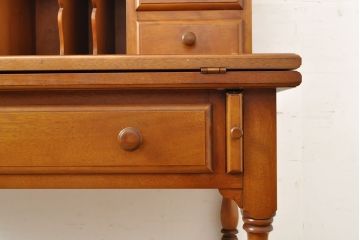 中古　横浜クラシック家具　ダニエル(daniel)　A-305　エレガントな佇まいが品の良さを高めるライティングデスク&チェアセット(定価約70万円)(ワークデスク、机、椅子)(R-052426)