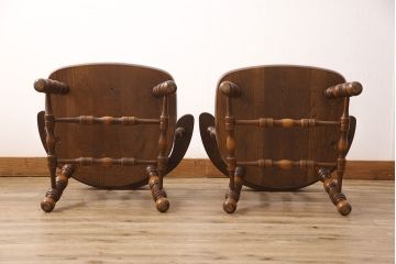 中古　超美品　秋山木工　ナラ材　上質なつくりが魅力的なダイニングチェア2脚セット(アームチェア、キャプテンチェア)(R-052428)