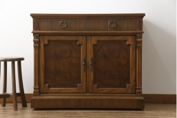 中古　DREXEL HERITAGE(ドレクセルヘリテイジ)　Cameo Classics(キャメオクラシックス)　エレガントな佇まいのサーバー(定価約73万円)(サイドボード、キャビネット)(R-052435)