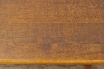 中古　美品　高級品!　秋山木工　ナラ材　極厚の天板が目を引くダイニングテーブル(食卓)(R-052439)