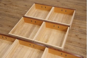 中古　岩谷堂箪笥　菊幸　天板リメイク　和の趣あふれるサイドボード(収納棚、ローチェスト、引き出し、ローボード、リビングボード、テレビ台)(R-052445)