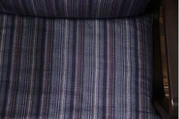 中古　美品　天童木工　シックな色合いが落ち着いた雰囲気を醸し出す座イス4脚セット(定価 4脚で約32万円)(座椅子、座いす)(R-052453)