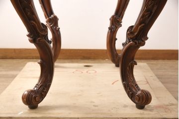 中古　超美品　超高級品　イタリア　Asnaghi Interiors(アスナギインテリア)　ロココ調　脚の凝った装飾が美しいキュリオケース(定価約300万円)(キャビネット、ガラスケース、ショーケース、Gケース)(R-052454)