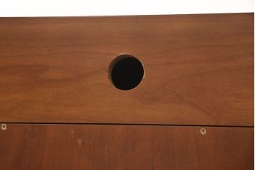 中古　超美品　超高級品　イタリア　Asnaghi Interiors(アスナギインテリア)　ロココ調　脚の凝った装飾が美しいキュリオケース(定価約300万円)(キャビネット、ガラスケース、ショーケース、Gケース)(R-052454)