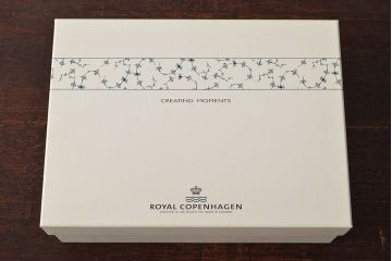 ROYAL COPENHAGEN　ロイヤルコペンハーゲン　FAJANCE　カップ&ソーサー2客(箱付き、洋食器)(R-052456)