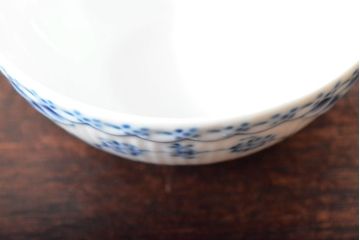 ROYAL COPENHAGEN　ロイヤルコペンハーゲン　ブルーフルーテッド　フルレース　カップ&ソーサー2客(洋食器)(定価88,000円)(R-052458)