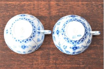 ROYAL COPENHAGEN　ロイヤルコペンハーゲン　ブルーフルーテッド　フルレース　カップ&ソーサー2客(洋食器)(定価88,000円)(R-052458)