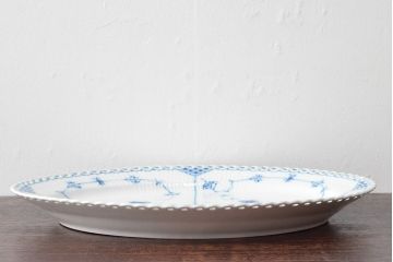 ROYAL COPENHAGEN　ロイヤルコペンハーゲン　ブルーフルーテッド　フルレース　オーバルディッシュ 36cm(洋食器、オーバルプレート)(定価143,000円)(R-052463)