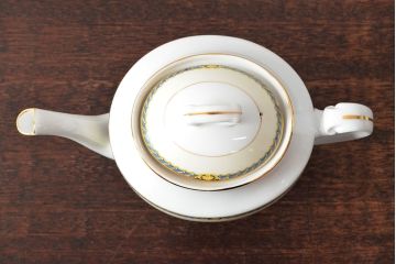 オールドノリタケ(日本陶器)　Noritake　ヤジロベー印　ポット・シュガー・クリーマー3点(洋食器)(R-052467)