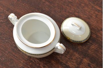 オールドノリタケ(日本陶器)　Noritake　ヤジロベー印　ポット・シュガー・クリーマー3点(洋食器)(R-052467)