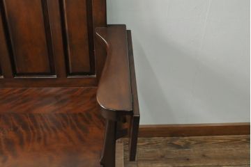 中古　松本民芸家具　シックな大人の空間を演出する羽根付ベンチ(長椅子、二人掛けベンチ、板座)(R-052470)