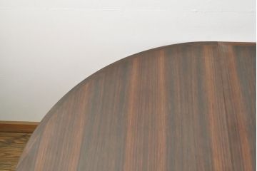 中古　デンマーク　ローズウッド　シンプルさの中にも洗練された美しさのある、特大エクステンションテーブル(定価約150万円、北欧)(ダイニングテーブル、ラウンドテーブル、北欧)(R-052473)