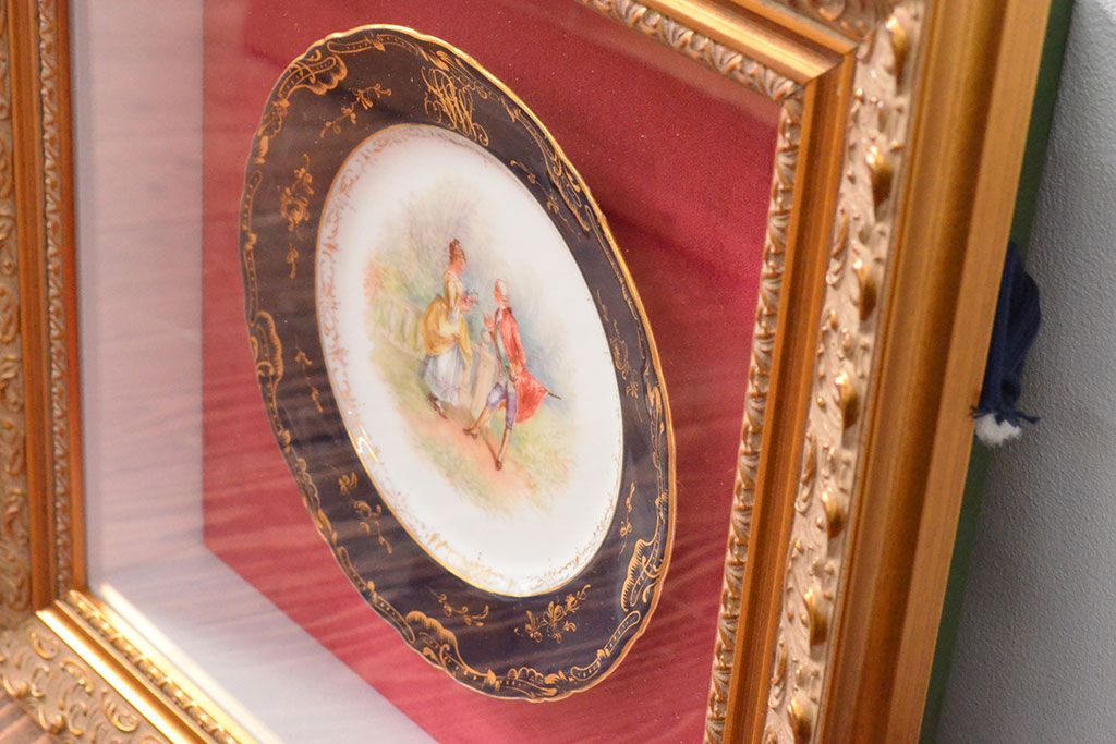 ドレスデン　ラム工房　瑠璃金彩　貴婦人と伯爵　額皿(飾り皿)(R-052503)