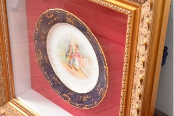 ドレスデン　ラム工房　瑠璃金彩　貴婦人と伯爵　額皿(飾り皿)(R-052504)