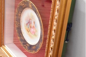 ドレスデン　ラム工房　瑠璃金彩　貴婦人と伯爵　額皿(飾り皿)(R-052505)