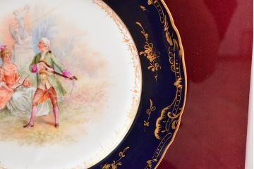 ドレスデン　ラム工房　瑠璃金彩　貴婦人と伯爵　額皿(飾り皿)(R-052507)
