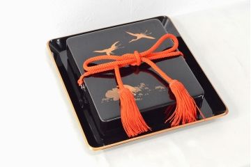 明治〜大正　鶴亀図　金蒔絵内梨地　小箱(木製、漆器、文箱、硯箱)(R-052517)