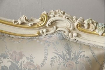 中古　美品　イタリア高級家具　SILIK(シリック)　ロココ調　優雅で上品な空間づくりにぴったりな3人掛けソファ(定価約90万円)(三人掛けソファ、3P、アームソファ)(R-052521)