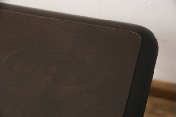 中古　北海道民芸家具　特注品　コンパクトなサイズ感がかわいらしいダイニングテーブル(作業台)(R-052529)