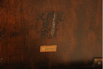 中古　北海道民芸家具　特注品　コンパクトなサイズ感がかわいらしいダイニングテーブル(作業台)(R-052529)
