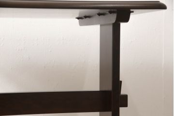 中古　北海道民芸家具　特注品　コンパクトなサイズ感がかわいらしいダイニングテーブル(作業台)(R-052531)