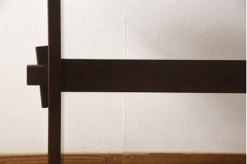 中古　北海道民芸家具　特注品　コンパクトなサイズ感がかわいらしいダイニングテーブル(作業台)(R-052531)