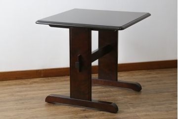 中古　北海道民芸家具　特注品　コンパクトなサイズ感がかわいらしいダイニングテーブル(作業台)(R-052532)