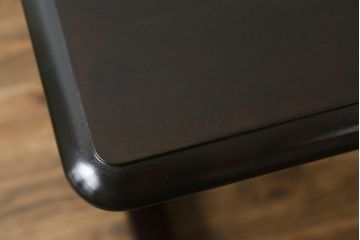 中古　北海道民芸家具　特注品　コンパクトなサイズ感がかわいらしいダイニングテーブル(作業台)(R-052532)
