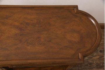 中古　美品　DREXEL HERITAGE(ドレクセルヘリテイジ)　Cameo Classics(キャメオクラシックス)　クラシカルな空間を演出するサイドテーブル(コーヒーテーブル、エンドテーブル)(定価約24万円)(R-052533)