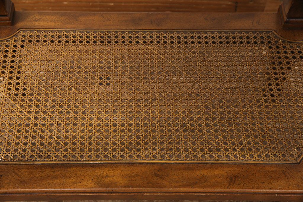 中古　美品　DREXEL HERITAGE(ドレクセルヘリテイジ)　Cameo Classics(キャメオクラシックス)　クラシカルな空間を演出するサイドテーブル(コーヒーテーブル、エンドテーブル)(定価約24万円)(R-052533)