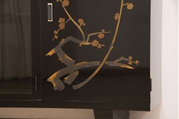 中古　美品　伝統工芸　桜井一良作　輪島塗り　和モダンな空間づくりにおすすめの飾り棚(サイドボード、サイドキャビネット、収納棚)(定価約500万円)(R-052534)