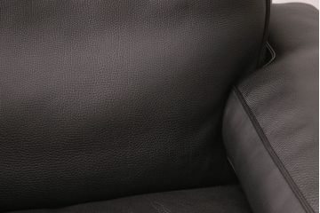 中古　超美品　イタリア　高級輸入家具　マシュケローニ(MASCHERONI)　クラシカルな雰囲気と重厚感のある佇まいが魅力の1人掛け総本革ソファ(1P、アームソファ)(定価約95万円)(R-052537)