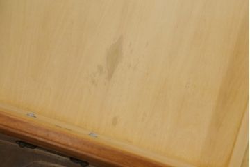中古　美品　横浜ダニエル(daniel)　A-205　クラシカルな佇まいが目を引くサイドボード(定価約70万円)(キャビネット、リビングボード、収納棚)(R-052544)