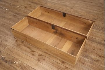 和製アンティーク　前面ケヤキ材　上品な金具が特徴的な2段重ね仙台箪笥・上段(和タンス、引き出し、ローボード、チェスト)(R-052548)