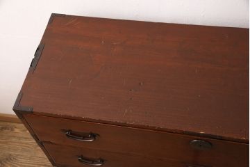 和製アンティーク　前面ケヤキ材　上品な金具が特徴的な2段重ね仙台箪笥・上段(和タンス、引き出し、ローボード、チェスト)(R-052548)