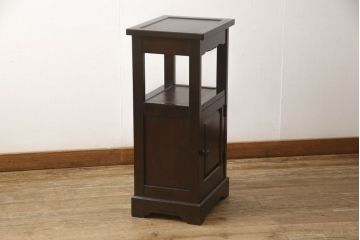 中古　北海道民芸家具　シックなお部屋にも似合う電話台(サイドテーブル、ナイトテーブル、花台、収納棚)(R-052551)