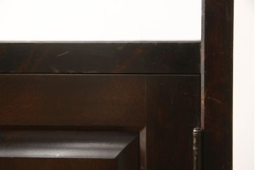 中古　北海道民芸家具　シックなお部屋にも似合う電話台(サイドテーブル、ナイトテーブル、花台、収納棚)(R-052551)
