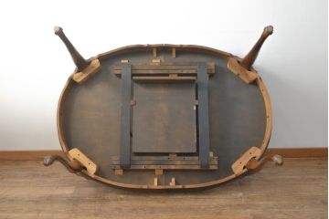 中古　DREXEL HERITAGE(ドレクセルヘリテイジ)　アメリカ輸入モデル　格調高いデザインが魅力的なニレ材製エクステンションテーブル(拡張式テーブル、ダイニングテーブル)(R-052557)